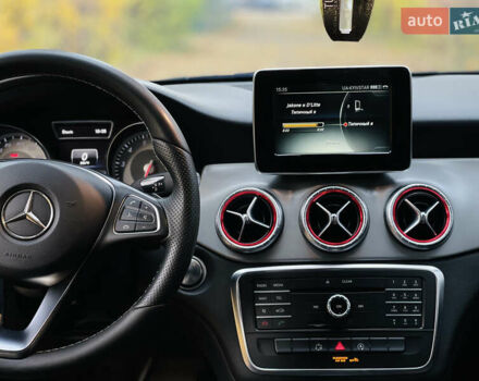 Черный Мерседес ЦЛА-класс, объемом двигателя 2 л и пробегом 163 тыс. км за 15200 $, фото 27 на Automoto.ua