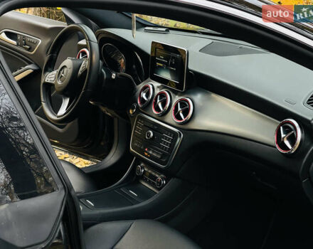 Черный Мерседес ЦЛА-класс, объемом двигателя 2 л и пробегом 163 тыс. км за 15200 $, фото 24 на Automoto.ua