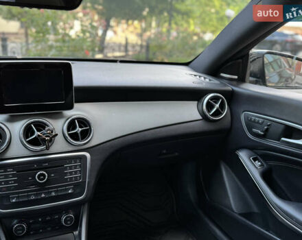 Мерседес ЦЛА-класс 2015 в Одессе на Automoto.ua Черный Мерседес ЦЛА-класс, объемом двигателя 1.99 л и пробегом 147 тыс. км за 15000 $, фото 9 на Automoto.ua