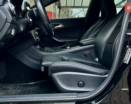 Чорний Мерседес ЦЛА-клас, об'ємом двигуна 1.99 л та пробігом 127 тис. км за 18500 $, фото 19 на Automoto.ua