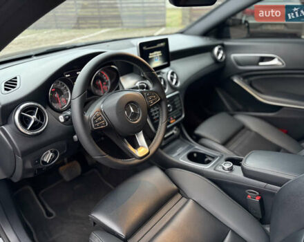 Чорний Мерседес ЦЛА-клас, об'ємом двигуна 1.99 л та пробігом 157 тис. км за 14500 $, фото 13 на Automoto.ua