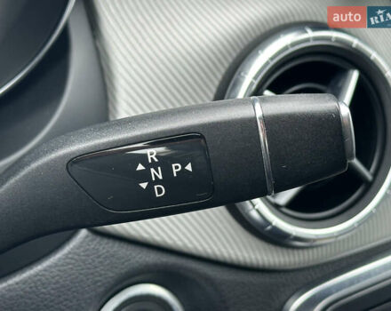 Чорний Мерседес ЦЛА-клас, об'ємом двигуна 2 л та пробігом 155 тис. км за 18490 $, фото 60 на Automoto.ua