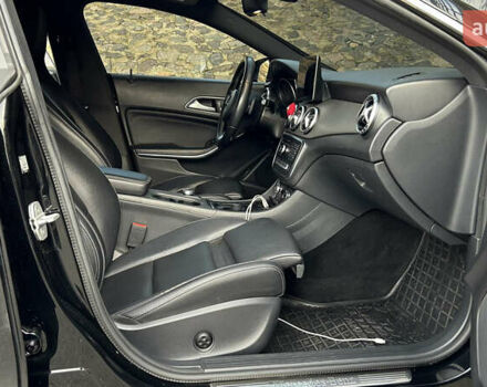 Черный Мерседес ЦЛА-класс, объемом двигателя 1.99 л и пробегом 124 тыс. км за 17500 $, фото 30 на Automoto.ua