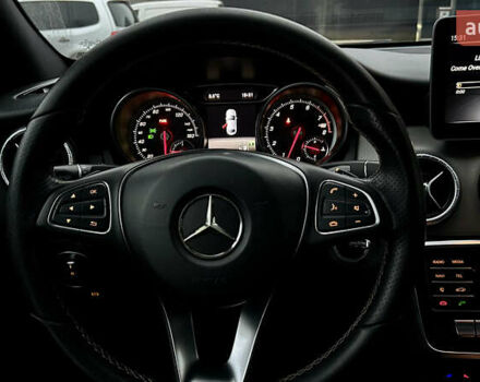 Чорний Мерседес ЦЛА-клас, об'ємом двигуна 1.99 л та пробігом 127 тис. км за 18500 $, фото 24 на Automoto.ua