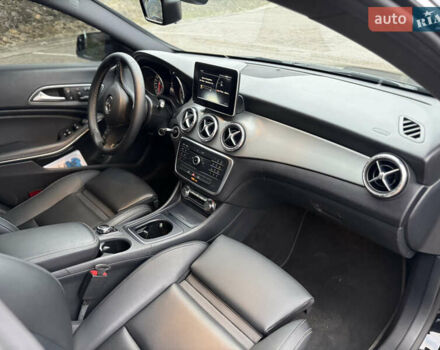 Чорний Мерседес ЦЛА-клас, об'ємом двигуна 1.99 л та пробігом 157 тис. км за 14500 $, фото 10 на Automoto.ua