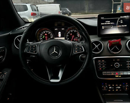 Чорний Мерседес ЦЛА-клас, об'ємом двигуна 1.99 л та пробігом 127 тис. км за 18500 $, фото 23 на Automoto.ua