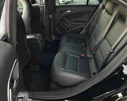 Чорний Мерседес ЦЛА-клас, об'ємом двигуна 2 л та пробігом 47 тис. км за 10000 $, фото 10 на Automoto.ua