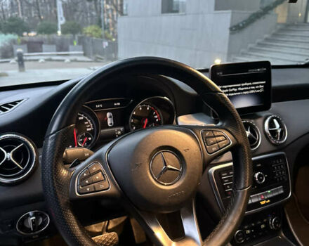 Черный Мерседес ЦЛА-класс, объемом двигателя 1.99 л и пробегом 106 тыс. км за 17000 $, фото 12 на Automoto.ua