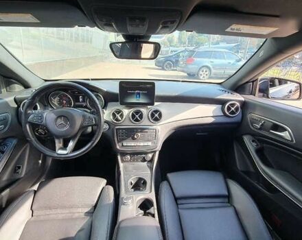 Чорний Мерседес ЦЛА-клас, об'ємом двигуна 2 л та пробігом 157 тис. км за 22700 $, фото 9 на Automoto.ua