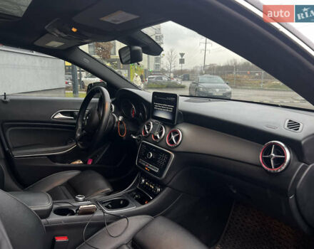Чорний Мерседес ЦЛА-клас, об'ємом двигуна 1.99 л та пробігом 166 тис. км за 16400 $, фото 14 на Automoto.ua
