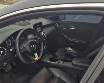 Черный Мерседес ЦЛА-класс, объемом двигателя 1.99 л и пробегом 135 тыс. км за 16700 $, фото 12 на Automoto.ua