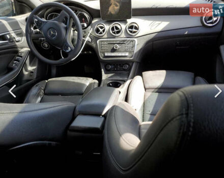 Черный Мерседес ЦЛА-класс, объемом двигателя 2 л и пробегом 98 тыс. км за 13100 $, фото 2 на Automoto.ua