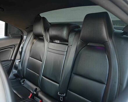 Чорний Мерседес ЦЛА-клас, об'ємом двигуна 2 л та пробігом 48 тис. км за 17000 $, фото 10 на Automoto.ua