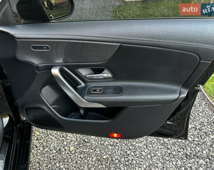 Черный Мерседес ЦЛА-класс, объемом двигателя 1.95 л и пробегом 194 тыс. км за 28500 $, фото 24 на Automoto.ua