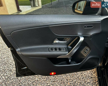 Черный Мерседес ЦЛА-класс, объемом двигателя 1.95 л и пробегом 194 тыс. км за 28500 $, фото 19 на Automoto.ua