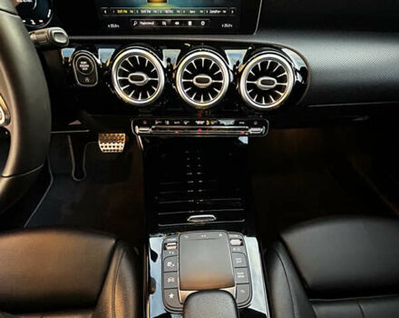 Черный Мерседес ЦЛА-класс, объемом двигателя 1.95 л и пробегом 194 тыс. км за 28500 $, фото 28 на Automoto.ua