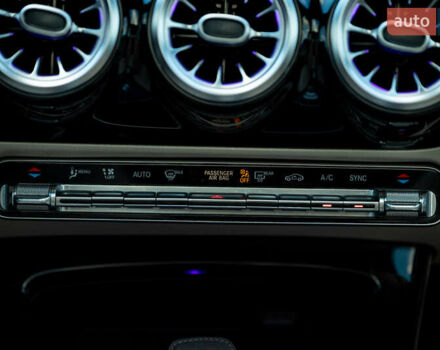 Черный Мерседес ЦЛА-класс, объемом двигателя 1.99 л и пробегом 55 тыс. км за 27700 $, фото 48 на Automoto.ua