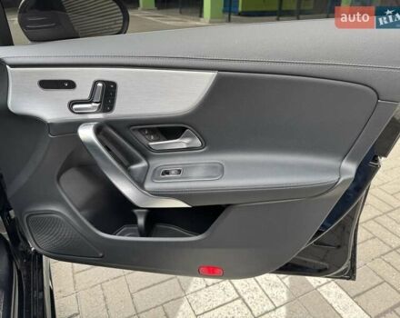 Черный Мерседес ЦЛА-класс, объемом двигателя 2 л и пробегом 71 тыс. км за 28900 $, фото 33 на Automoto.ua