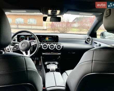 Черный Мерседес ЦЛА-класс, объемом двигателя 1.99 л и пробегом 29 тыс. км за 33000 $, фото 5 на Automoto.ua