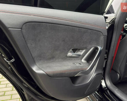 Черный Мерседес ЦЛА-класс, объемом двигателя 1.99 л и пробегом 22 тыс. км за 54000 $, фото 48 на Automoto.ua