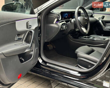 Чорний Мерседес ЦЛА-клас, об'ємом двигуна 2 л та пробігом 11 тис. км за 41000 $, фото 12 на Automoto.ua