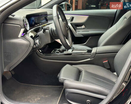 Чорний Мерседес ЦЛА-клас, об'ємом двигуна 2 л та пробігом 11 тис. км за 41000 $, фото 13 на Automoto.ua