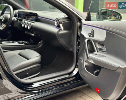 Чорний Мерседес ЦЛА-клас, об'ємом двигуна 2 л та пробігом 11 тис. км за 41000 $, фото 19 на Automoto.ua