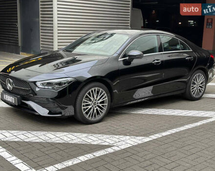 Чорний Мерседес ЦЛА-клас, об'ємом двигуна 2 л та пробігом 11 тис. км за 41000 $, фото 3 на Automoto.ua