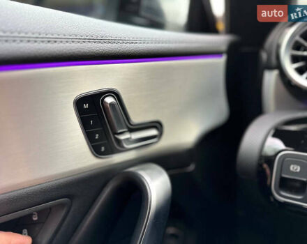 Чорний Мерседес ЦЛА-клас, об'ємом двигуна 2 л та пробігом 11 тис. км за 41000 $, фото 30 на Automoto.ua