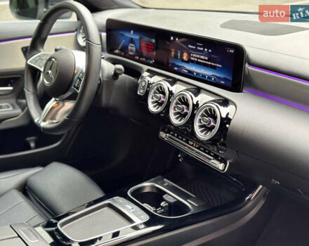 Чорний Мерседес ЦЛА-клас, об'ємом двигуна 2 л та пробігом 11 тис. км за 41000 $, фото 23 на Automoto.ua