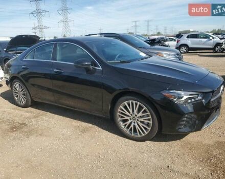 Черный Мерседес ЦЛА-класс, объемом двигателя 1.99 л и пробегом 4 тыс. км за 37000 $, фото 3 на Automoto.ua