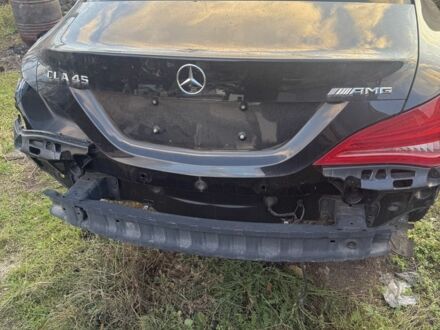 Черный Мерседес ЦЛА-класс, объемом двигателя 2 л и пробегом 80 тыс. км за 1000 $, фото 1 на Automoto.ua