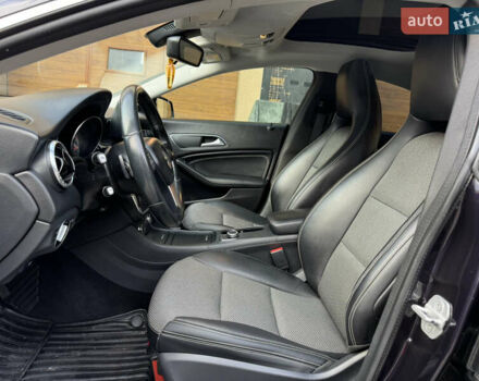 Фиолетовый Мерседес ЦЛА-класс, объемом двигателя 1.8 л и пробегом 250 тыс. км за 14850 $, фото 15 на Automoto.ua