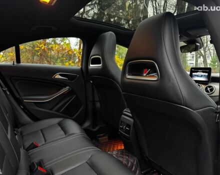 Красный Мерседес ЦЛА-класс, объемом двигателя 2 л и пробегом 128 тыс. км за 17490 $, фото 27 на Automoto.ua