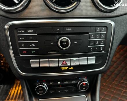 Красный Мерседес ЦЛА-класс, объемом двигателя 2 л и пробегом 128 тыс. км за 17490 $, фото 20 на Automoto.ua