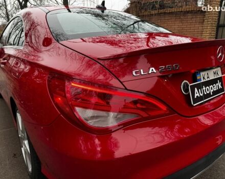 Красный Мерседес ЦЛА-класс, объемом двигателя 2 л и пробегом 128 тыс. км за 17490 $, фото 8 на Automoto.ua