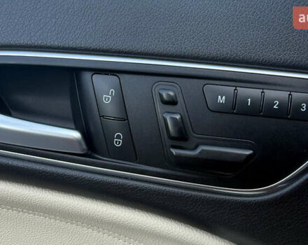 Красный Мерседес ЦЛА-класс, объемом двигателя 1.99 л и пробегом 138 тыс. км за 14800 $, фото 34 на Automoto.ua