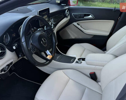 Красный Мерседес ЦЛА-класс, объемом двигателя 1.99 л и пробегом 138 тыс. км за 14800 $, фото 30 на Automoto.ua