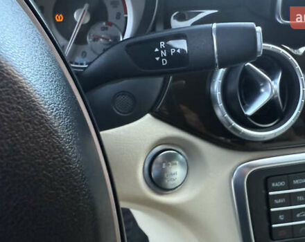 Красный Мерседес ЦЛА-класс, объемом двигателя 1.99 л и пробегом 138 тыс. км за 14800 $, фото 43 на Automoto.ua