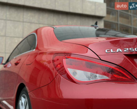 Красный Мерседес ЦЛА-класс, объемом двигателя 2 л и пробегом 109 тыс. км за 12750 $, фото 12 на Automoto.ua