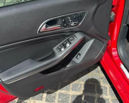 Червоний Мерседес ЦЛА-клас, об'ємом двигуна 1.99 л та пробігом 197 тис. км за 18500 $, фото 17 на Automoto.ua