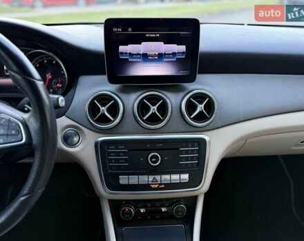 Мерседес ЦЛА-класс 2018 в Киеве на Automoto.ua Красный Мерседес ЦЛА-класс, объемом двигателя 1.99 л и пробегом 127 тыс. км за 18800 $, фото 17 на Automoto.ua