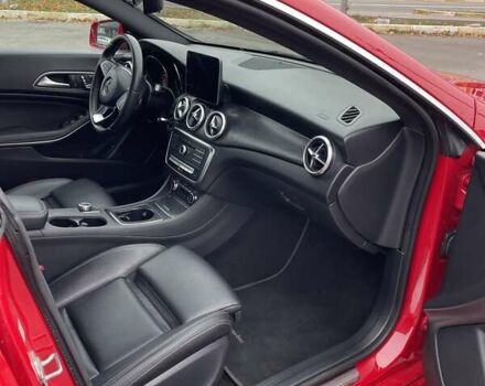 Червоний Мерседес ЦЛА-клас, об'ємом двигуна 2 л та пробігом 140 тис. км за 16000 $, фото 8 на Automoto.ua