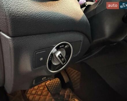 Красный Мерседес ЦЛА-класс, объемом двигателя 2 л и пробегом 128 тыс. км за 17490 $, фото 13 на Automoto.ua