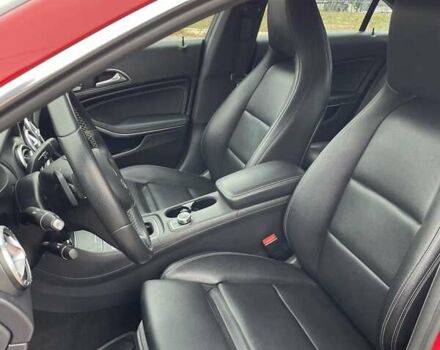 Червоний Мерседес ЦЛА-клас, об'ємом двигуна 2 л та пробігом 140 тис. км за 16000 $, фото 9 на Automoto.ua