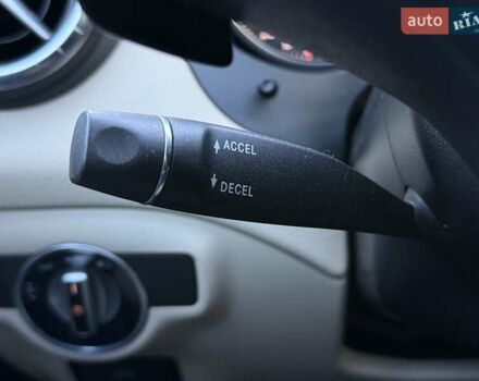 Мерседес ЦЛА-класс 2018 в Киеве на Automoto.ua Красный Мерседес ЦЛА-класс, объемом двигателя 1.99 л и пробегом 127 тыс. км за 18800 $, фото 24 на Automoto.ua