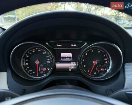 Мерседес ЦЛА-класс 2018 в Киеве на Automoto.ua Красный Мерседес ЦЛА-класс, объемом двигателя 1.99 л и пробегом 127 тыс. км за 18800 $, фото 18 на Automoto.ua