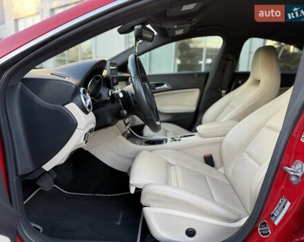 Мерседес ЦЛА-класс 2018 в Киеве на Automoto.ua Красный Мерседес ЦЛА-класс, объемом двигателя 1.99 л и пробегом 127 тыс. км за 18800 $, фото 11 на Automoto.ua