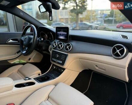 Мерседес ЦЛА-класс 2018 в Киеве на Automoto.ua Красный Мерседес ЦЛА-класс, объемом двигателя 1.99 л и пробегом 127 тыс. км за 18800 $, фото 13 на Automoto.ua