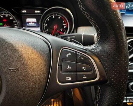 Красный Мерседес ЦЛА-класс, объемом двигателя 2 л и пробегом 128 тыс. км за 17490 $, фото 16 на Automoto.ua